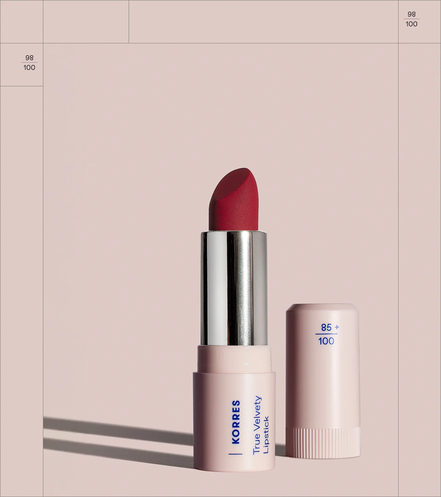 True Velvety Lipstick Vivid Red 55